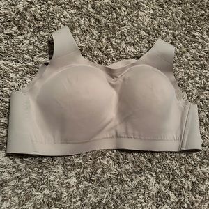 Lululemon enlite bra